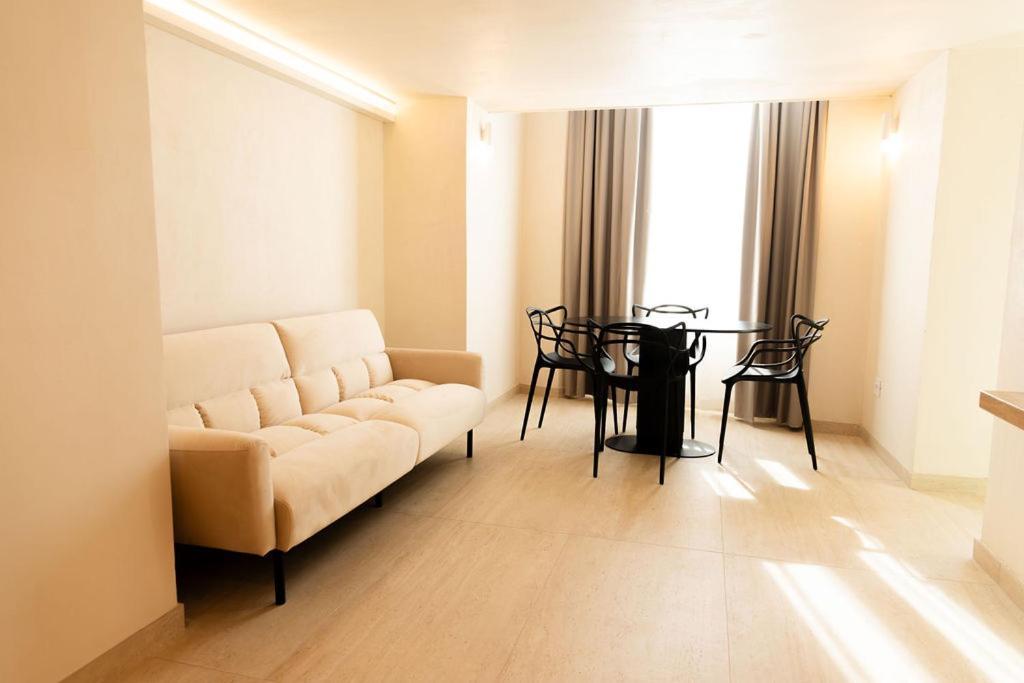 Sun Serenity Suite Тропеа Екстериор снимка