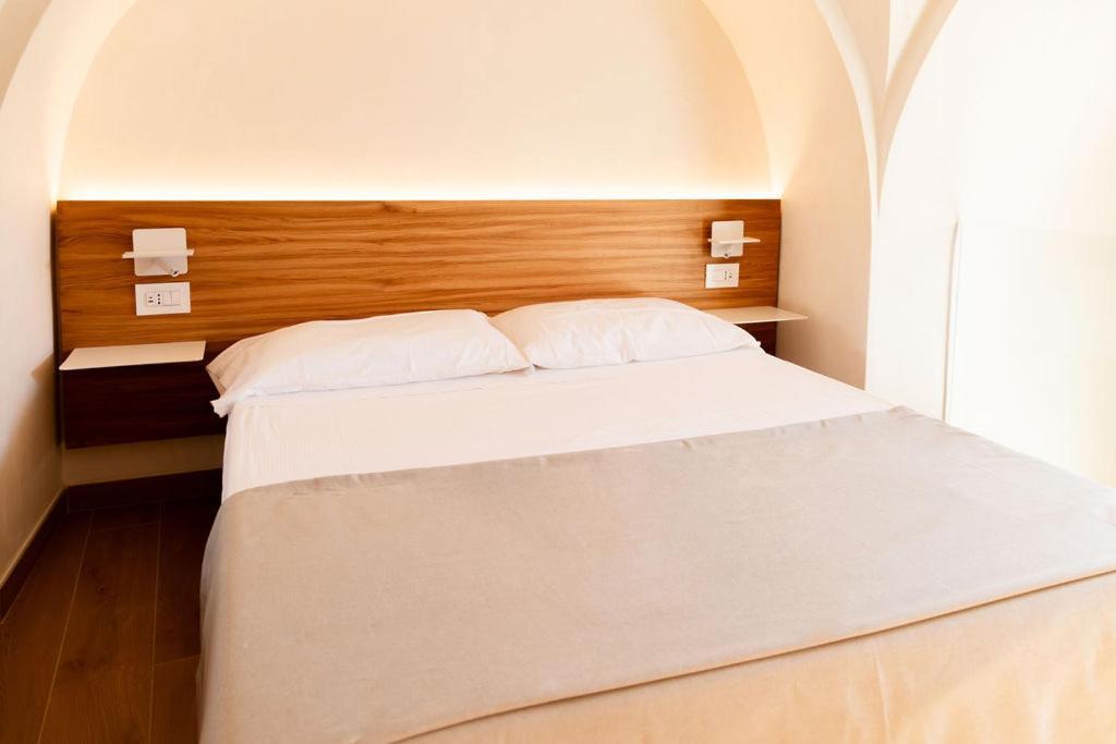 Sun Serenity Suite Тропеа Екстериор снимка