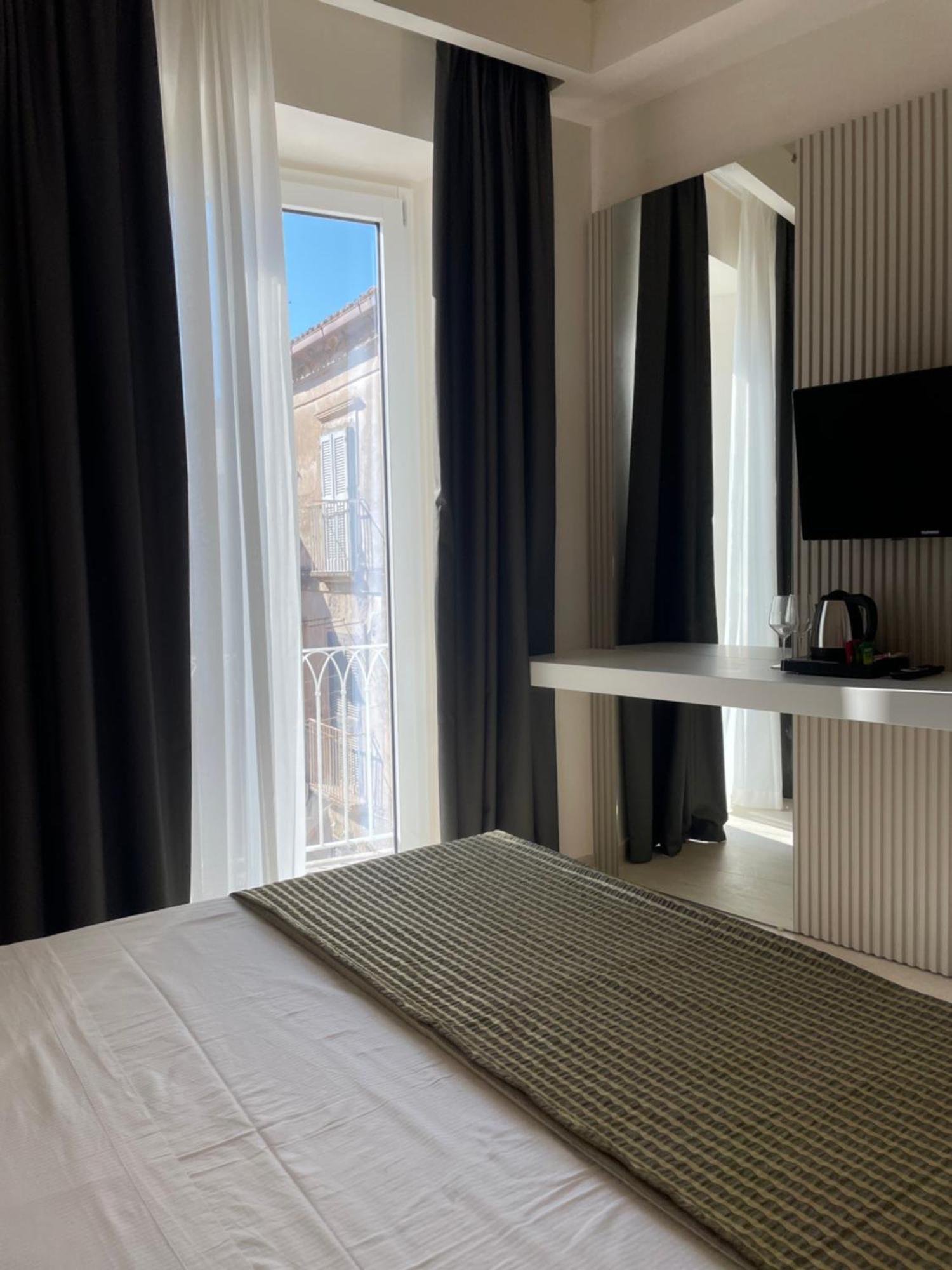 Sun Serenity Suite Тропеа Екстериор снимка